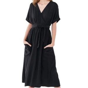 NWT UO Gabrielle Black Linen Midi Wrap Dre…
